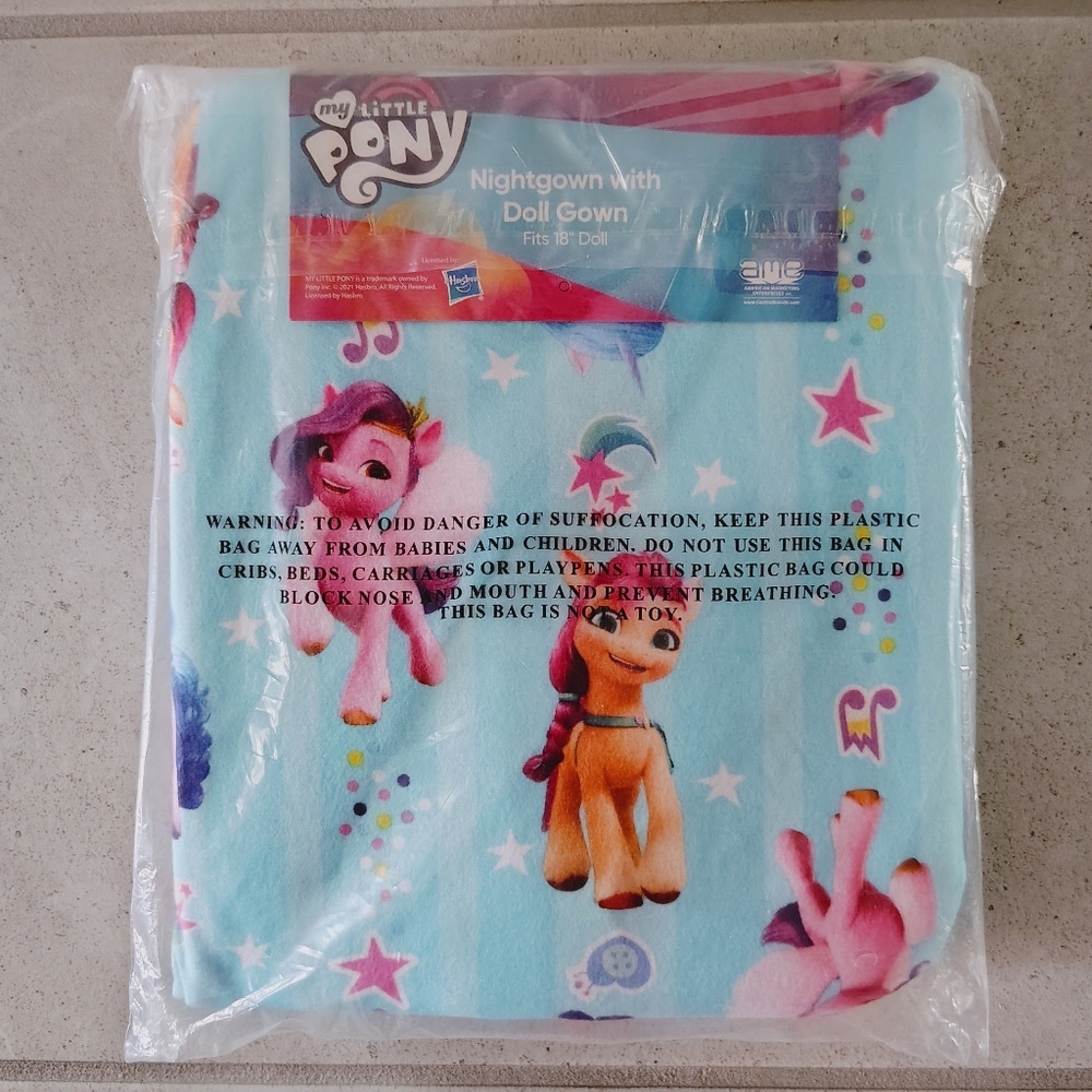NEW My Little Pony Nightgown with Doll Gown - Picture 3 of 4